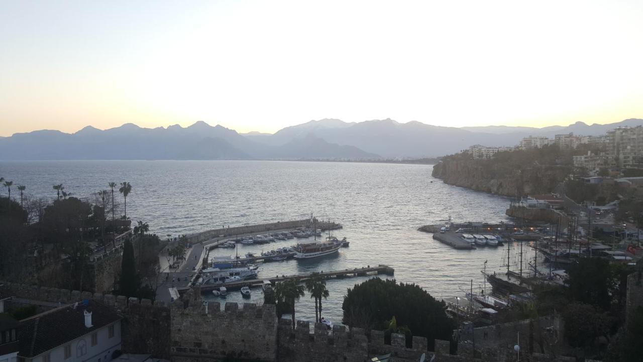 Mavi Avlu - Old Town Apartments Antalya Exteriör bild