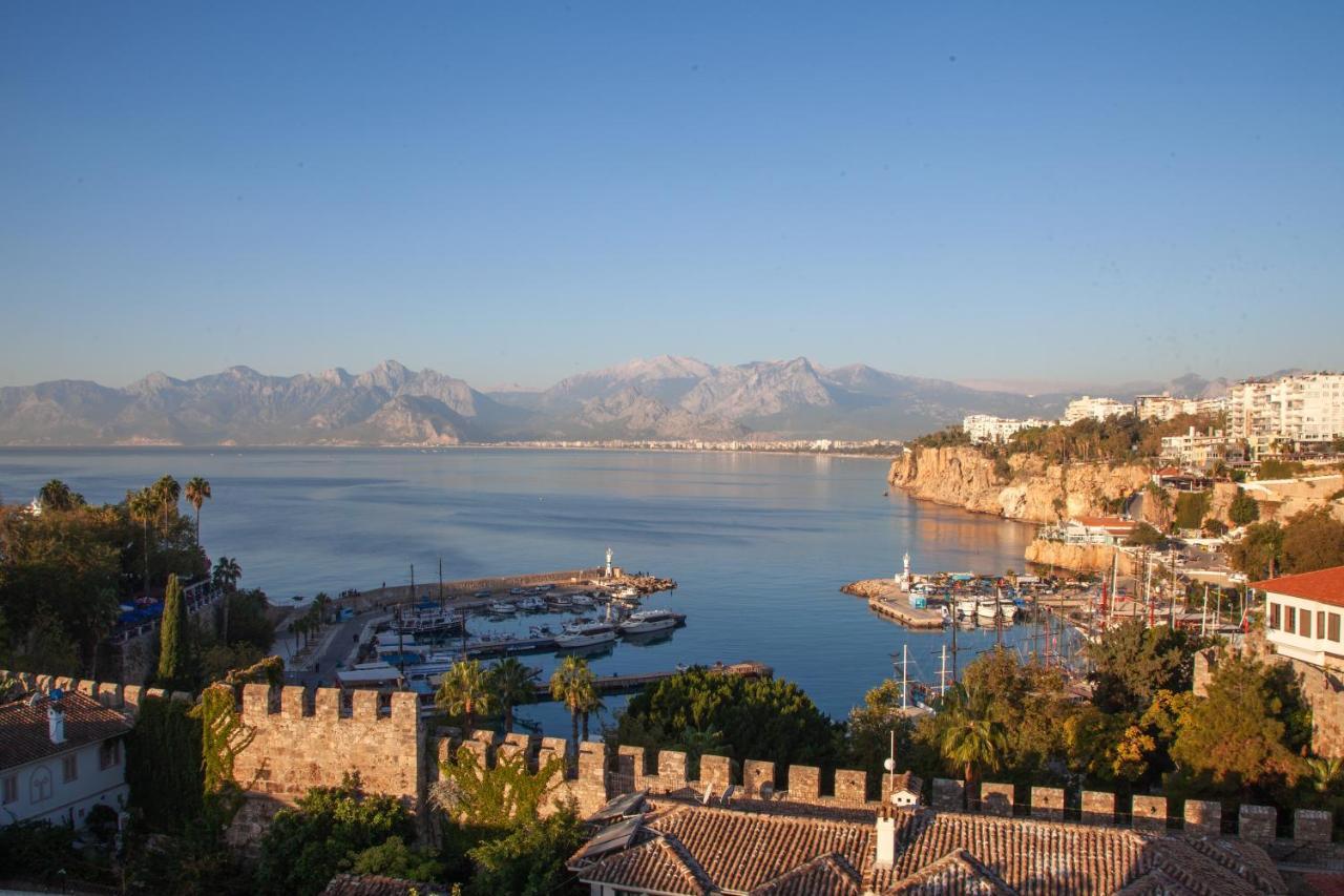 Mavi Avlu - Old Town Apartments Antalya Exteriör bild