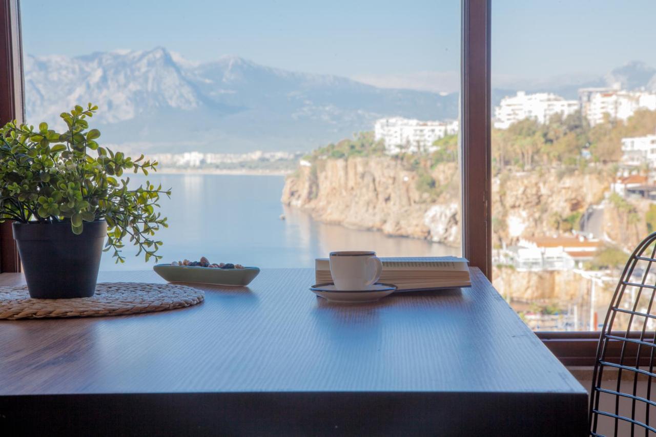 Mavi Avlu - Old Town Apartments Antalya Exteriör bild