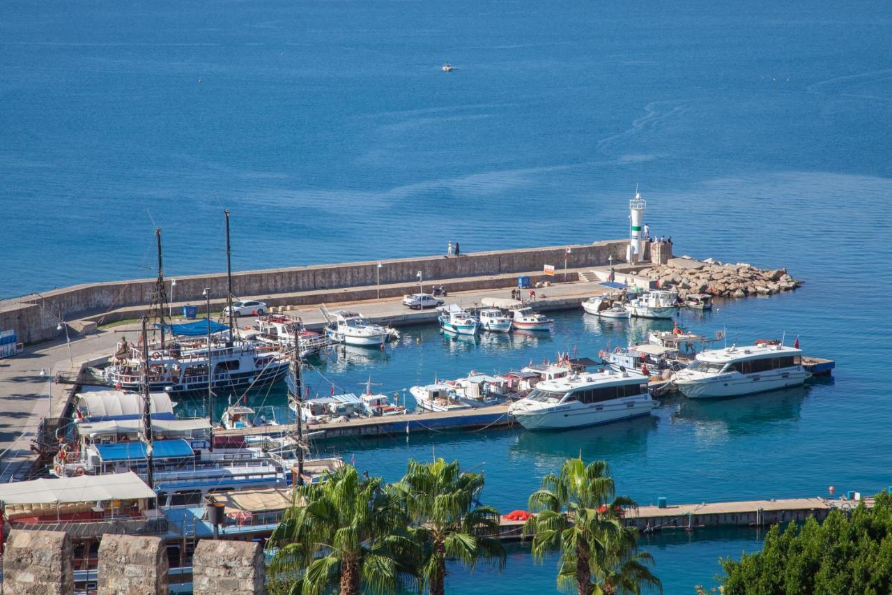 Mavi Avlu - Old Town Apartments Antalya Exteriör bild