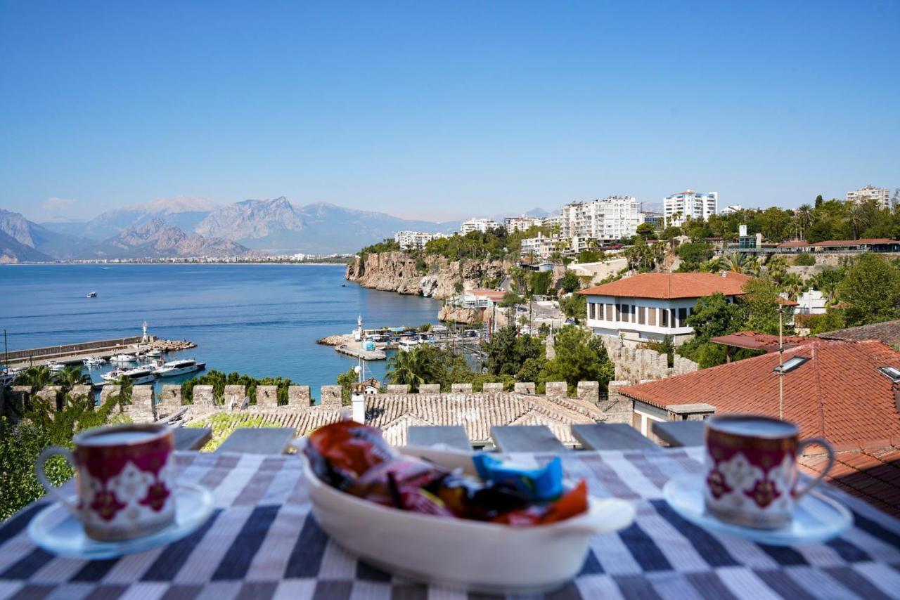 Mavi Avlu - Old Town Apartments Antalya Exteriör bild