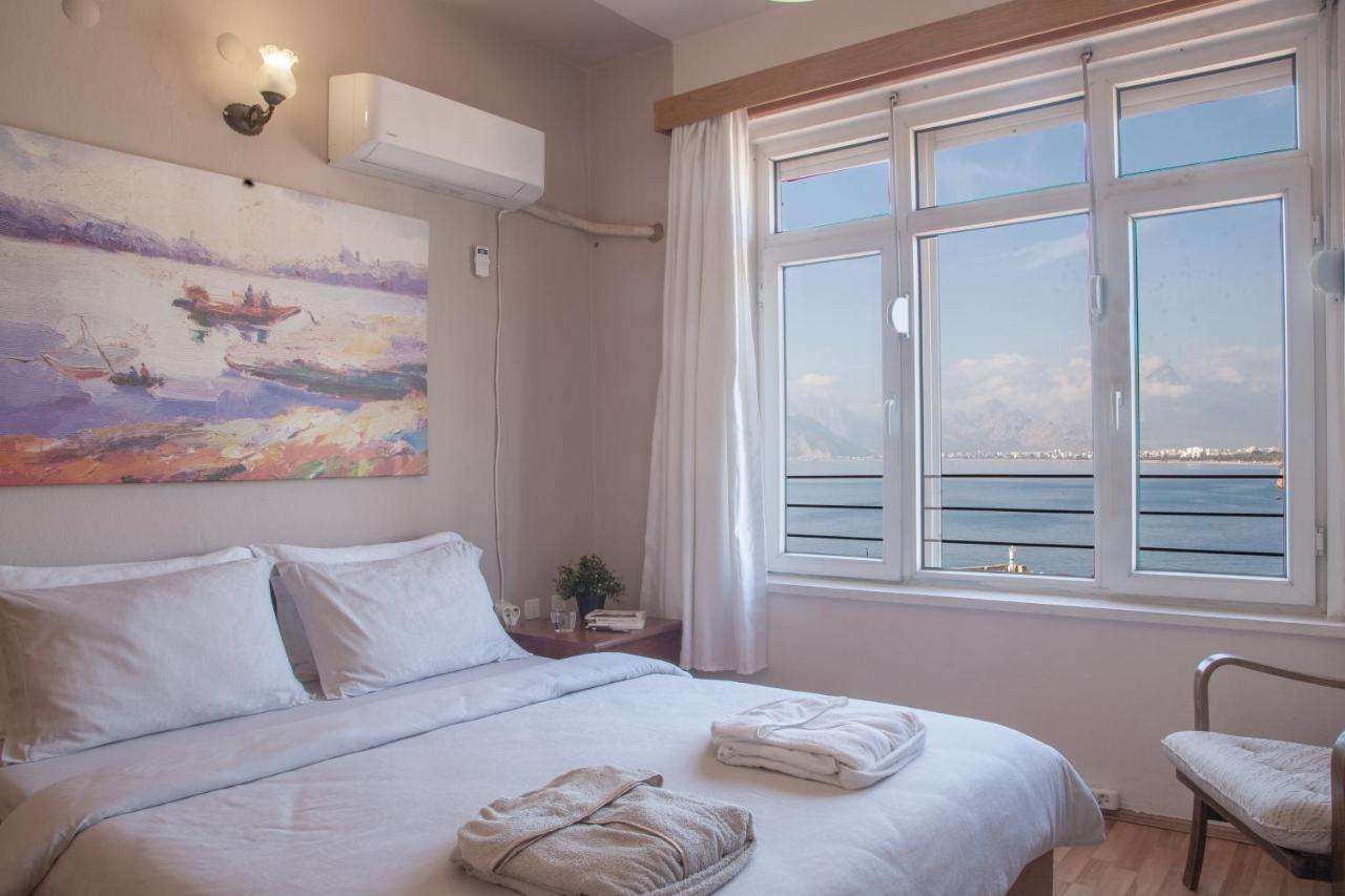 Mavi Avlu - Old Town Apartments Antalya Exteriör bild